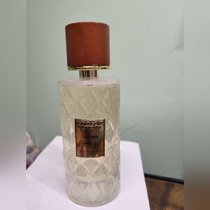 Indulgent Moments Cashmere Vanilla Perfume